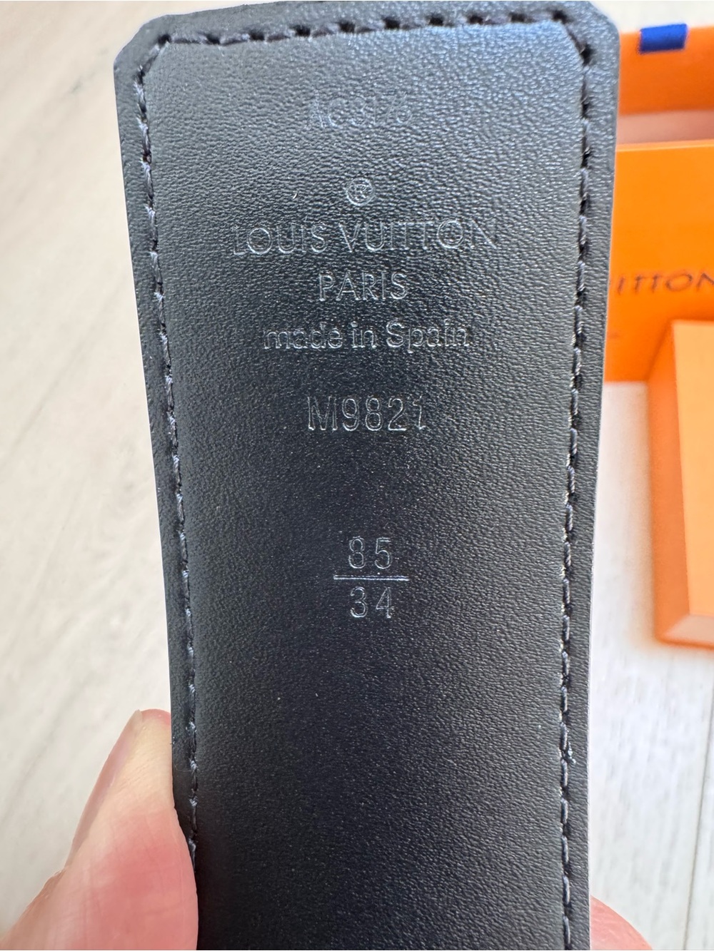 Louis Vuitton Brown Monogram women Reversible Belt size 85*34 - Picture 4 of 8